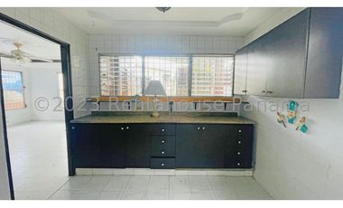 Venta de Casa en Chanis 24-5395