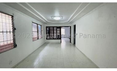 Venta de Casa en Chanis 24-5395