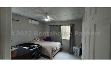 Venta de Casa en Brisas del Golf 23-3200