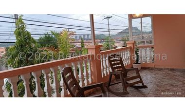 Venta de Casa en Altos de Panama 23-1----