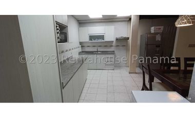 Venta de Casa en Altos de Panama 23-1----