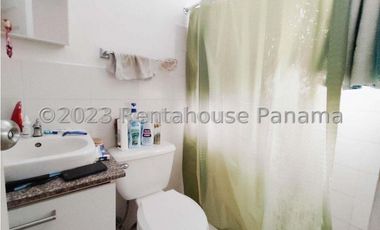 Venta de Casa en Brisas del Golf 23-9188