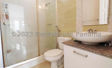 Venta de Casa en Brisas del Golf 23-9188