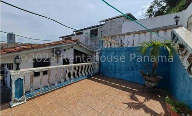 Venta de Casa en Altos de Panama  24-43