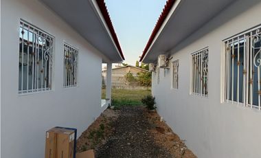 SE ALQUILA CASA EN CHITRE