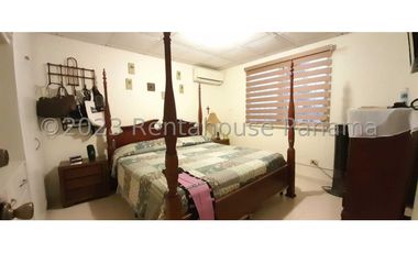 Venta de Casa en Las Cumbres 24-2667