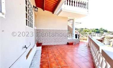 Venta de Casa en Altos de Panama 23-9223
