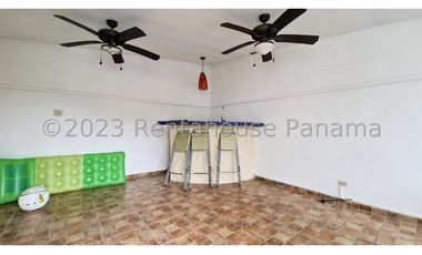 Venta de Casa en Brisas del Golf 24-4233