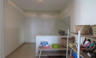 Venta de Casa en Altos de Panama  23-1----