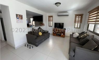 Venta de Casa en Panama Pcifico 24-4306