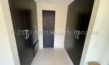Venta de Casa en Panama Pcifico 24-4306