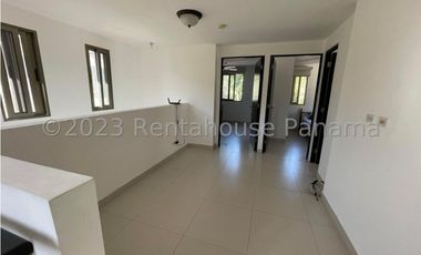 Venta de Casa en Panama Pcifico 24-4306