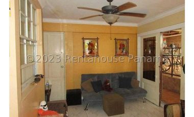 Venta de Casa en El Bosque 24-2105
