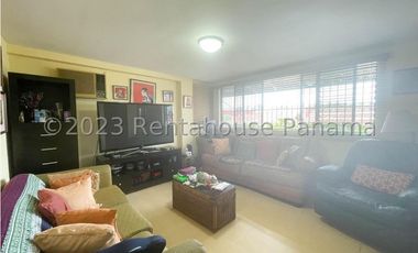 Venta de Casa en Hato Pintado 24-1811