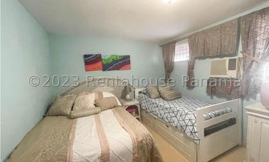 Venta de Casa en Hato Pintado 24-1811