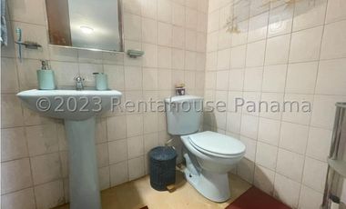 Venta de Casa en Hato Pintado 24-1811