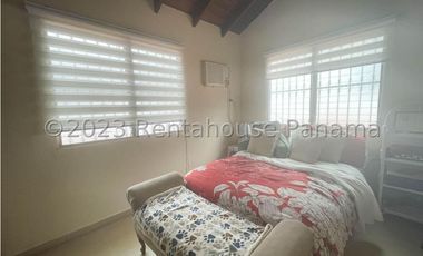 Venta de Casa en Hato Pintado 24-1811