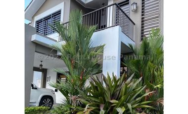 Venta de Casa en Paseo del Norte
