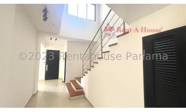 Venta de Casa en Panama Pacifico 24-745
