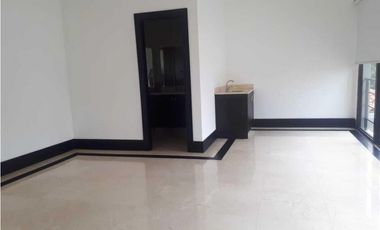 Venta de Casa en Costa del Este  20-2399