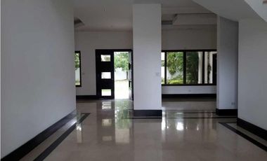 Venta de Casa en Costa del Este  20-2399