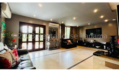 Venta de Casa en Ancon 24-2931