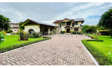 Venta de Casa en Ancon 24-2931