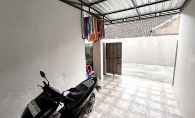 Rumah cantik di perumahan cluster mini kadipiro Banjarsari