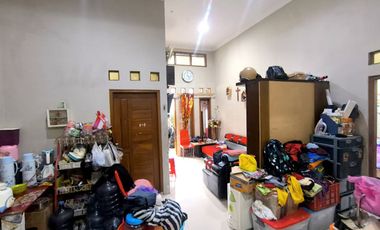 Rumah cantik di perumahan cluster mini kadipiro Banjarsari