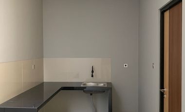 RUMAH MEWAH MODERN DALAM CLUSTER LOKASI PREMIUM PINGGIR JALAN