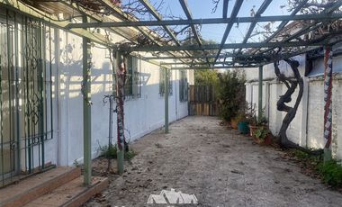 Casa en Arriendo en Abraham Atala al fondo