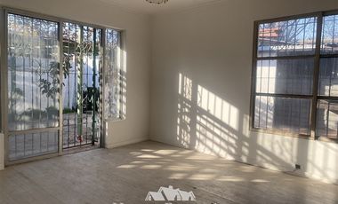 Casa en Arriendo en Abraham Atala al fondo