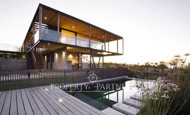 Pichilemu, Increíble casa en condominio consolidado