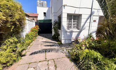 Excelente casa esquina en venta, inmejorable ubicacion