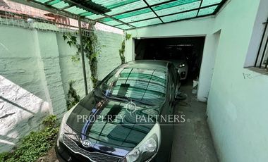 Excelente casa esquina en venta, inmejorable ubicacion