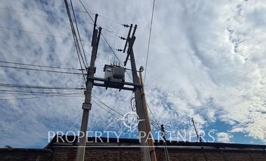 Industrial a pasos Autopista Central altura Zapadores