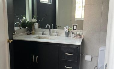 CASA EN VENTA EN BOSQUE DE LAS LOMAS