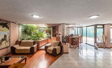 CASA EN VENTA EN JARDINES DE SAN MATEO NAUCALPAN