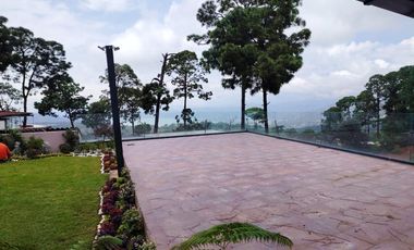 Espectacular casa en renta dentro de Residencial en Avándaro, Valle de Bravo