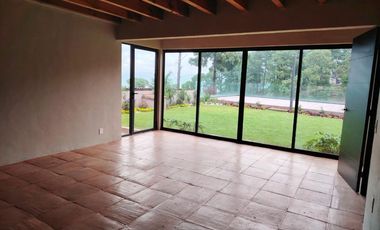 Espectacular casa en renta dentro de Residencial en Avándaro, Valle de Bravo