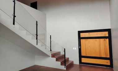 Espectacular casa en renta dentro de Residencial en Avándaro, Valle de Bravo