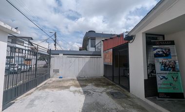 AMPLIA  PROPIEDAD 580 m2 CON GALPONES Y DEPARTAMENTO