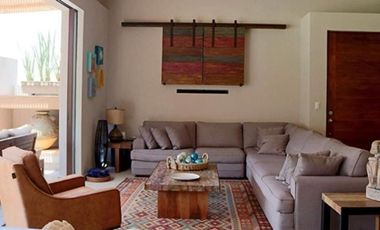 CASA EN RENTA CON VISTA AL LAGO EN VALLE DE BRAVO