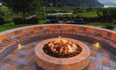 CASA EN RENTA CON VISTA AL LAGO EN VALLE DE BRAVO
