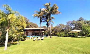 Venta de Exclusivo Rancho