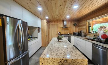 Casa en Renta en Avándaro, Valle de Bravo.