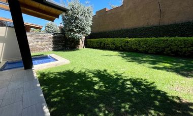 CASA EN CONDOMINIO EN RENTA EN AVANDARO, VALLE DE BRAVO