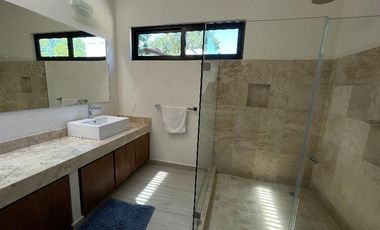 CASA EN CONDOMINIO EN RENTA EN AVANDARO, VALLE DE BRAVO