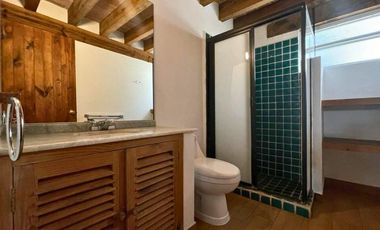 Casa en renta en Avándaro en condominio con vista al Lago