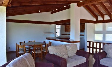Casa en renta en Avándaro en condominio con vista al Lago